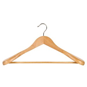 Grucce Clifford Suit in legno massello chiaro a spalla larga CY-GCSGC acquistabile da 24 grucce